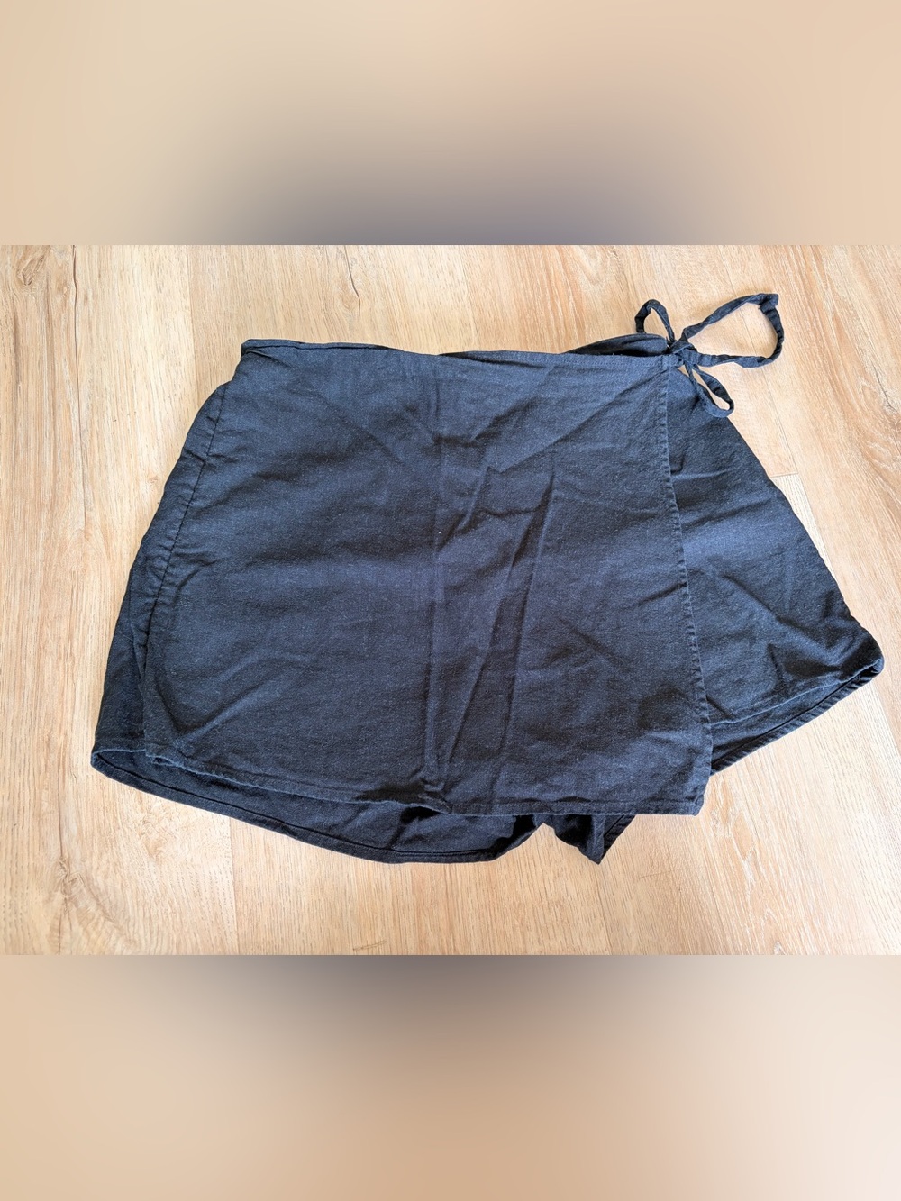 Old Navy linen blend black skort